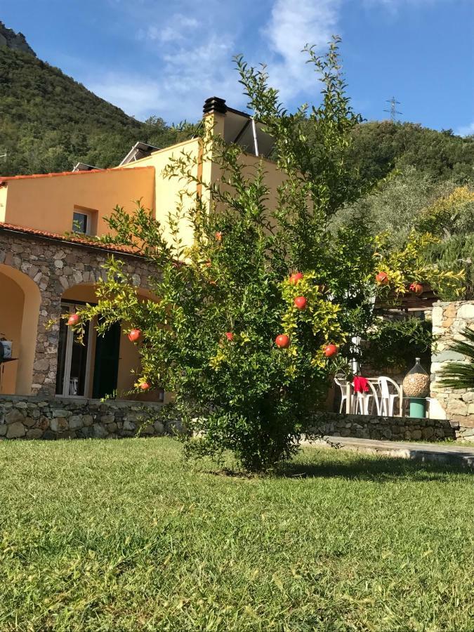 Ort Holiday'S Time Orco Feglino Exterior photo